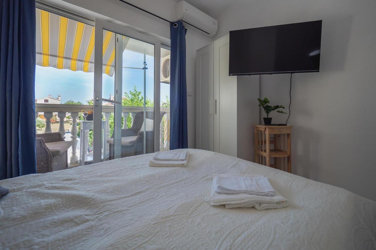 Apartments Domic Banjole Εξωτερικό φωτογραφία