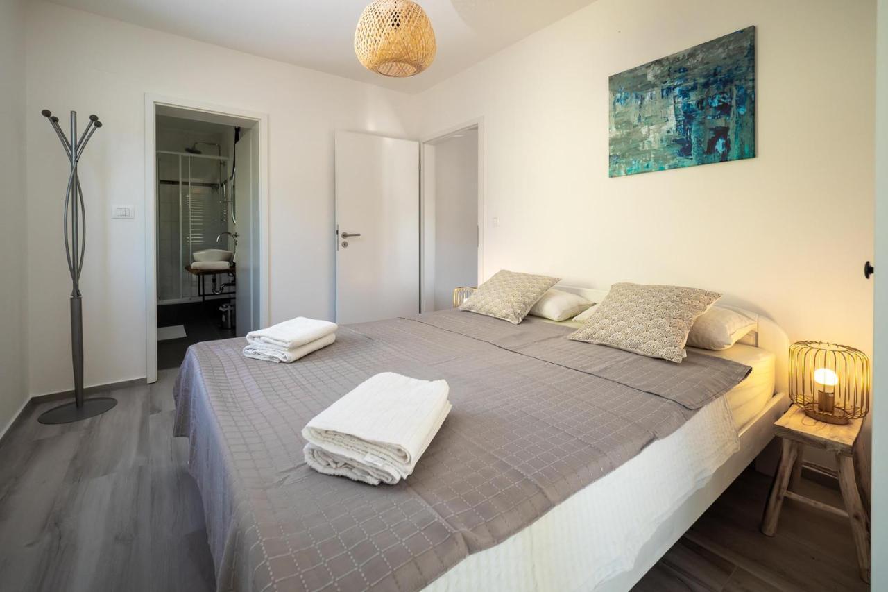Apartments Domic Banjole Εξωτερικό φωτογραφία