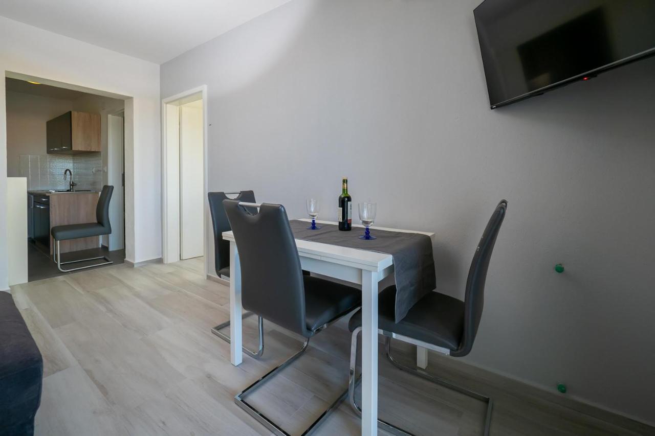Apartments Domic Banjole Εξωτερικό φωτογραφία